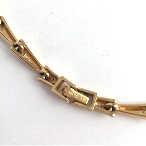 Vintage Monet Necklace V Link Gold Tone Statement - Picture 4 of 8